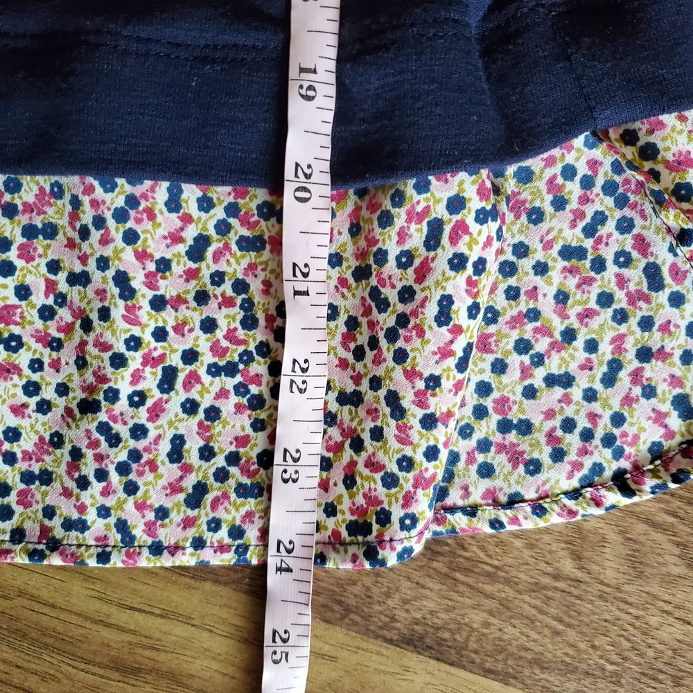 J. Crew Blouse Size Small Navy Blue with Floral Planel